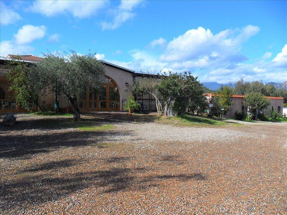 Hotel Sant'Efisio Lotzorai Bagian luar foto