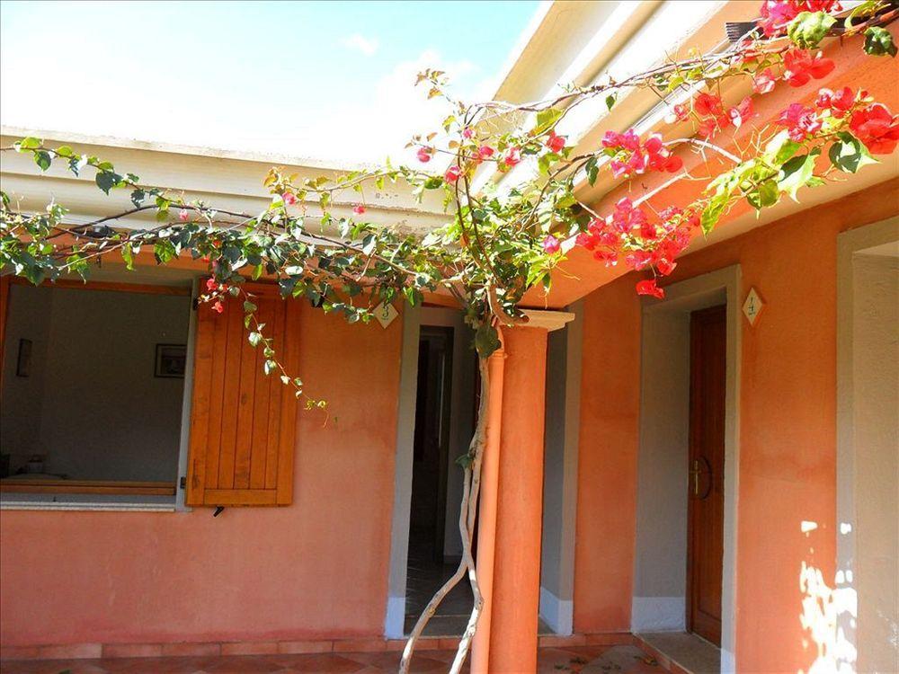 Hotel Sant'Efisio Lotzorai Bagian luar foto
