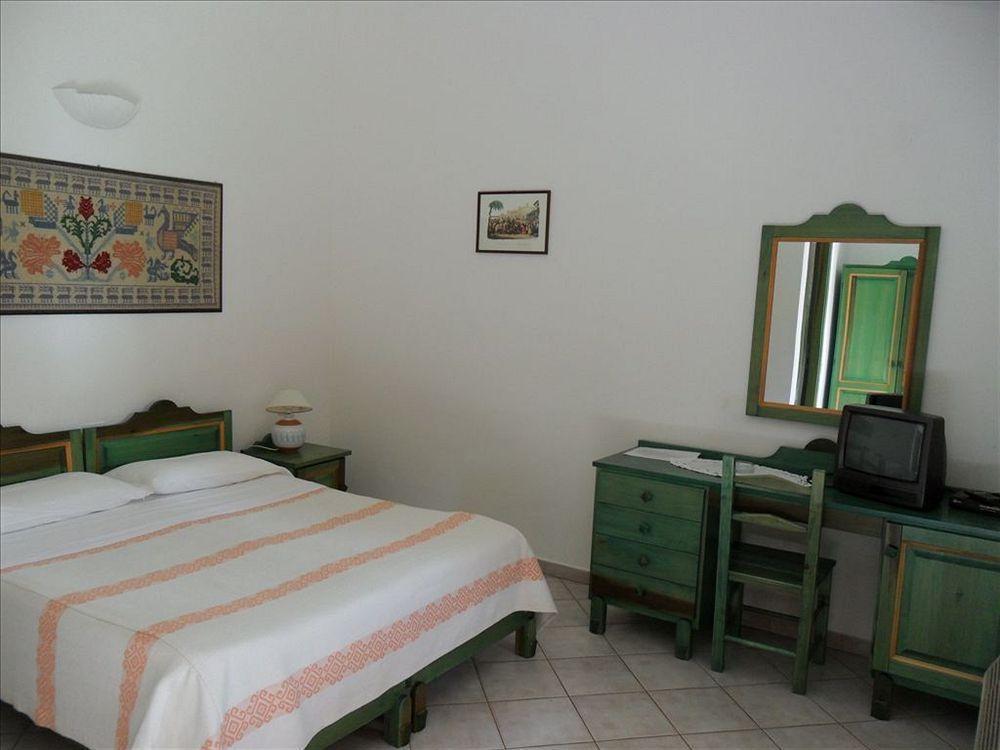 Hotel Sant'Efisio Lotzorai Bagian luar foto