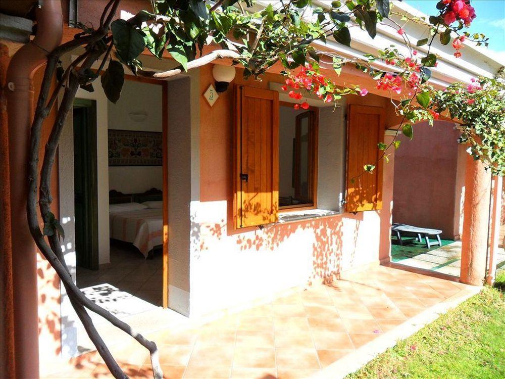 Hotel Sant'Efisio Lotzorai Bagian luar foto