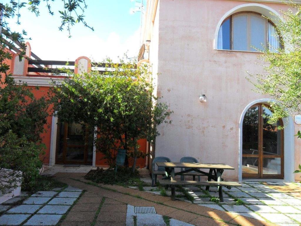 Hotel Sant'Efisio Lotzorai Bagian luar foto